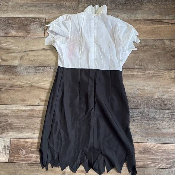 Women’s Halloween Office Zombie Costume Small - Picture 11 of 12